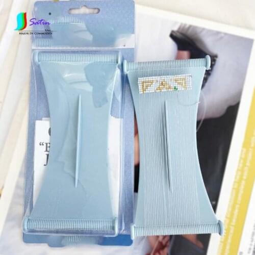 Fashion Mini Home Plastic DIY Homemade Bracelet Necklace Earring Tool Weaving Knitting Beaded Loom Machine