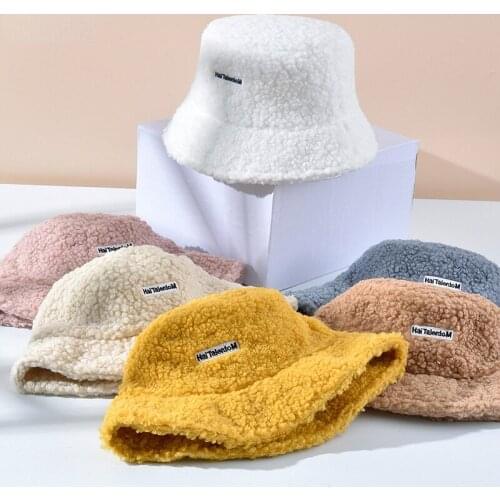 Women 'S Winter Warm Letters Lamb Wool Bucket Hat Winter Korean Fashion Girl 'S Cap Thickened Fleece Bucket Hat Fashion