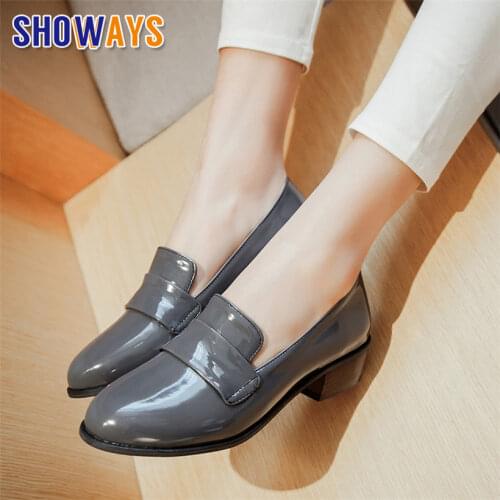 Plus Size Women Patent Leather Loafers 3.5cm Medium Square Heels Round Toe Moccasins Red Black Casual Ladies Slip-on Dress Flats
