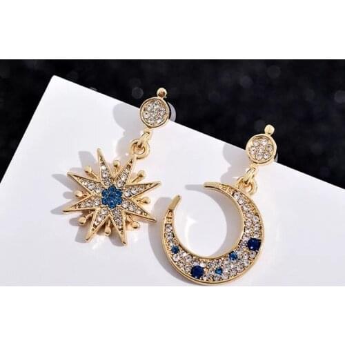 Korean Style Star Moon Asymmetric Earrings For Women Fairy Pave Rhinestone Sliver needle Statement Earrings Jewelry Wholesale