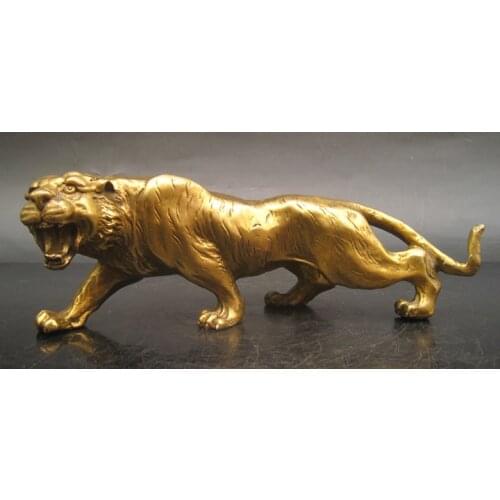 Wholesale factory modern office sculptures religious statues Copper tiger decoration Small home brass tiger crafts