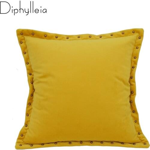 Diphylleia Cozy Pillow Cover Vintage Style Metal Rivet Decorative Solid Pillow Case Soft Velvet Cushion Cover Drop Shipping