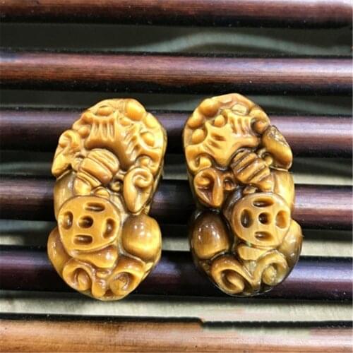 Chinese Feng Shui Natural Tiger Eye Stone Pi Xiu Lucky Wealth Pendant Amulet