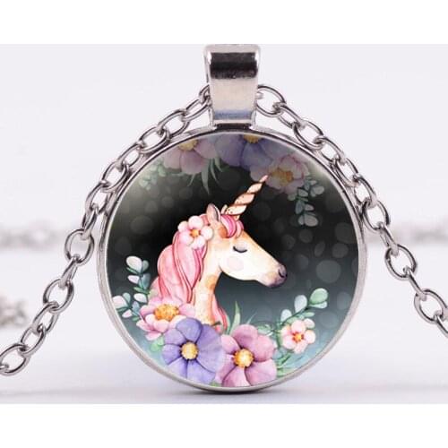 2019 New Creative Cartoon Anime Cute Unicorn Chain Gift Glass Convex Round Pendant Necklace Fashion Jewelry
