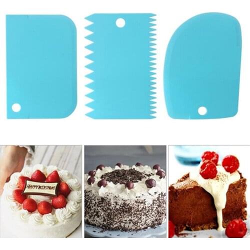 3Pcs/set Plastic Cream Scraper Cake Spatula Smoother Jagged Edge Spatulas Dough Pastry Cutter Kitchen Cake Decorating Tools