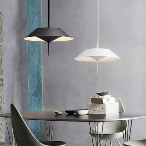 Simple modern restaurant chandelier creative fashion bar cafe living room lamp designer personality model room chandelier