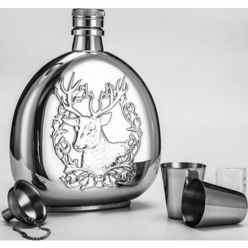 304 Stainless Steel Hip Flask Outdoor 501ml-600ml Large Capacity Wine Set To Send Funnel Gift Box