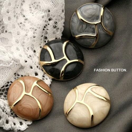 Gold Button on Clothes Designer Metal Botones Decorative Buttons for Clothing Needlework Women Dress Diy Cardigan Sewing 6pcs