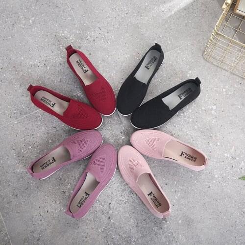 2020 New craft cloth shoes womens shallow mouth one-legged square mouth shoes comfortable and lightweight casual mother shoes