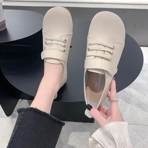Black ladies casual small leather shoes summer new Korean version of all-match soft-soled comfortable velcro flat shoes trend