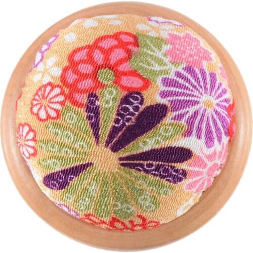 1pcs DIY Handcraft Tool for Cross Stitch Sewing Home Sewing Tools Ball Shaped Needle Pin Cushion Sewing Craft Stitch Needlework