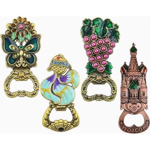 Vintage Beer Bottle Opener Grape Castle Butterfly Corkscrew Waiters Friends Beer Cap Opening Remover Kitchen Bar Tools Crafts