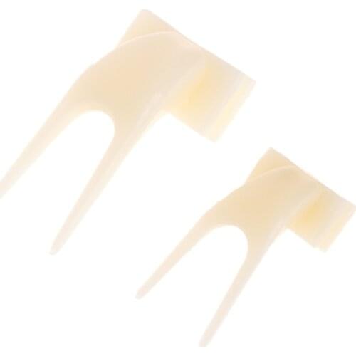 2Pcs Birds Parrots Fruit Fork Pet Supplies Plastic Food Holder Feeding On Cage