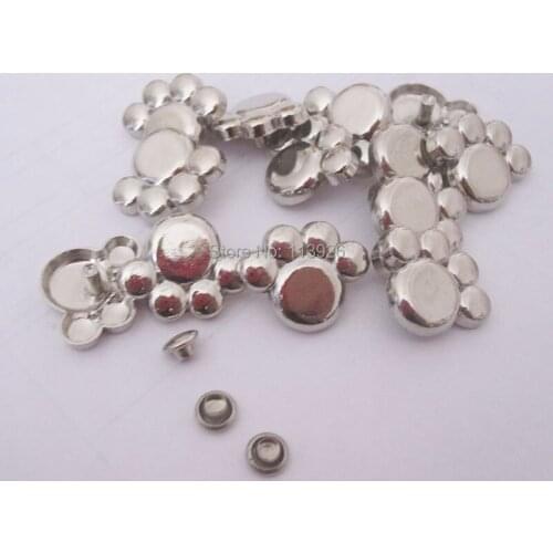 Free shipping !100pcs silver15x20mm footprint metal rivets studs and spikes for clothes /shoes/leather craft