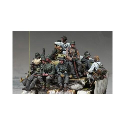 WWII German Army Resin Soldier 13-man kit