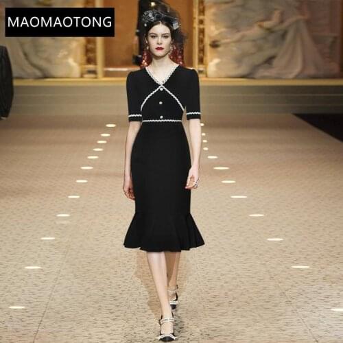 New 2021 Summer Fashion Black Dress Women High Street style V-neck Short sleeve embroidered Slim Black Mermaid Dress