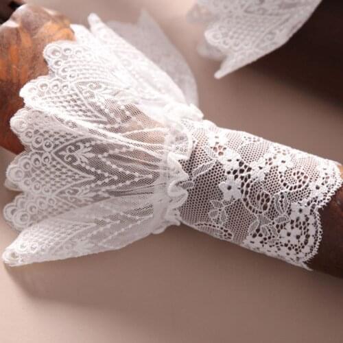 Women Lotus Leaf Fake Sleeve Floral Lace Pleated Ruffles Horn Cuffs Wrist Warmer