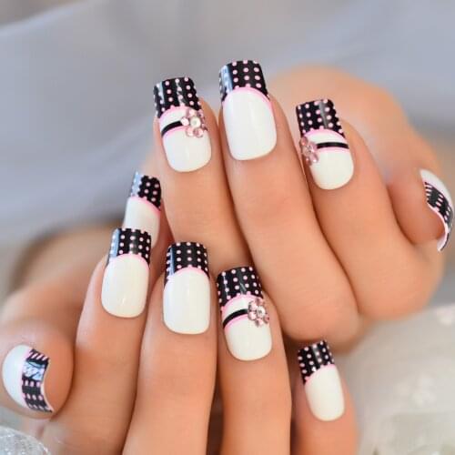 Many Point False Diamond Pre-Design Lovely Charms Full Cover Nails Square Medium-Short Full Cover Nails Supplying Gels Nails Art