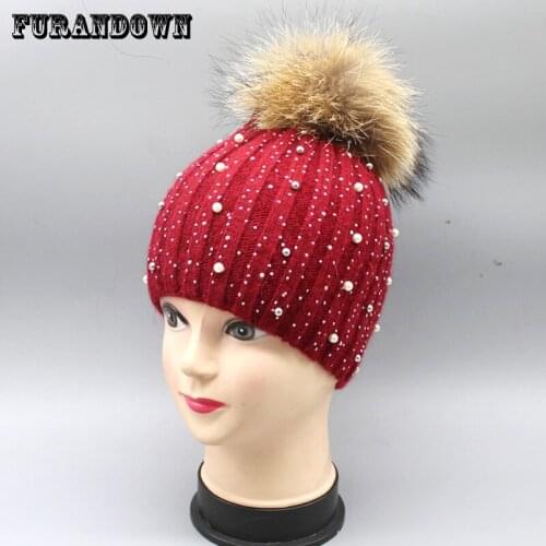 2019 New Fashion Womens Winter Hat With Pompom Pearl Embed Rhinestone Beanie Fur Pom pom Beanies Caps