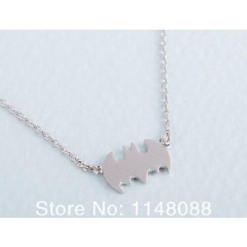 New Fashion Gold/Silver cute exquisite pretty tiny Bat pendant Necklace jewelry for boys and girls gift