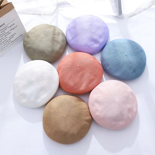 Beret womens summer thin section breathable British retro classic black and white spring autumn Japanese all-match painter hat