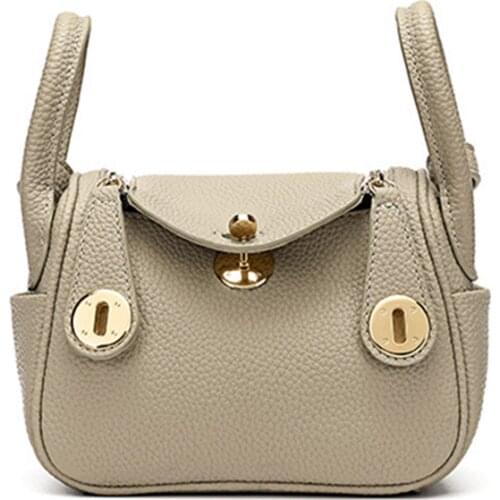 2021 New Retro Design Breaks The Dull One-Shoulder Messenger Little Monster Doctor Bag Green Fresh Small Handbag PM42