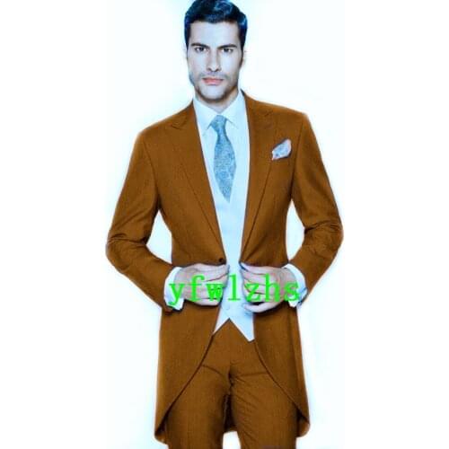 Handsome Groomsmen Peak Lapel Groom Tuxedos Wedding Dress Men Suits Blazer Prom Dinner (Jacket+Pants+Tie+Vest) A7118