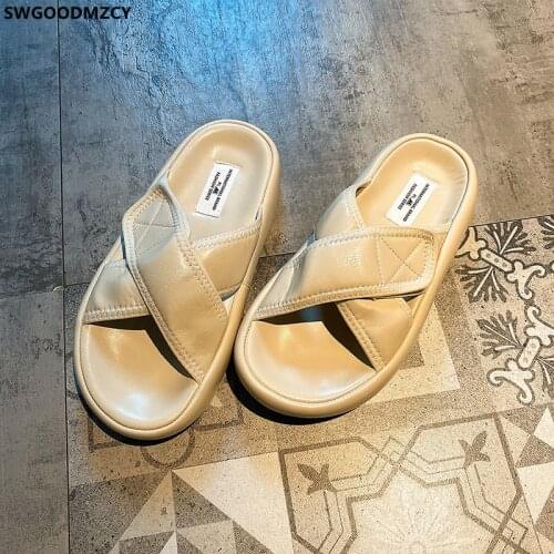 Slippers Women Summer 2021 Platform Shoes Woman Slippers Beach Shoes Ladies Slippers Slides Women Designer Zapatillas De Mujer