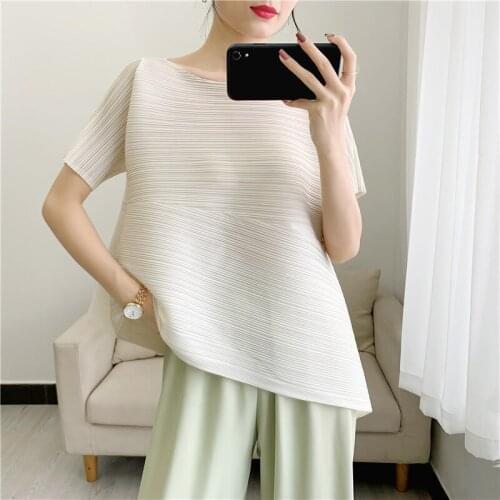 Short Sleeve Round Neck Irregular Loose Top Summer Women Solid Color Large Size Fashion Miyak Pleated T-shirt Ladies Clothes