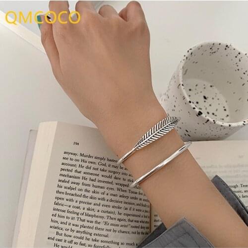 QMCOCO Korean Style 925 Silver Fashion Simple Feather Open Adjustable Bangle For Men Women Jewelry Gifts Of Hand Accessories
