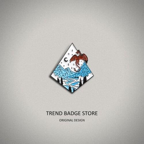 Peak star moon personalized enamel brooch moonlight dragon clothing backpack lapel jean brooch