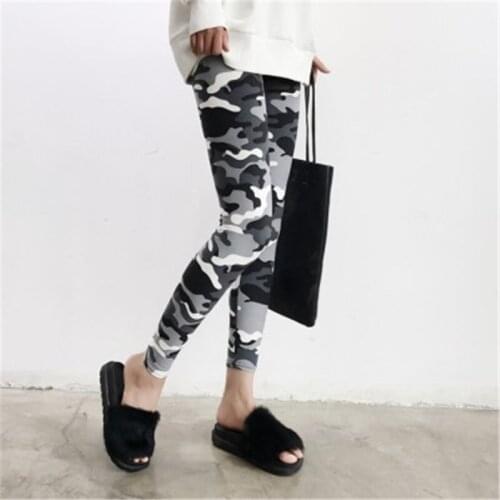 Spring Comfortable Pants Women Retro Stretch Pants Nine-point Leggings Fashion Ladies Feet Pants Camouflage Printed Milk Silk