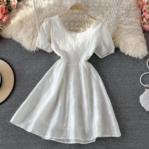 Summer new first love sweet fairy skirt gentle wind puff sleeve white jacquard dress 2021