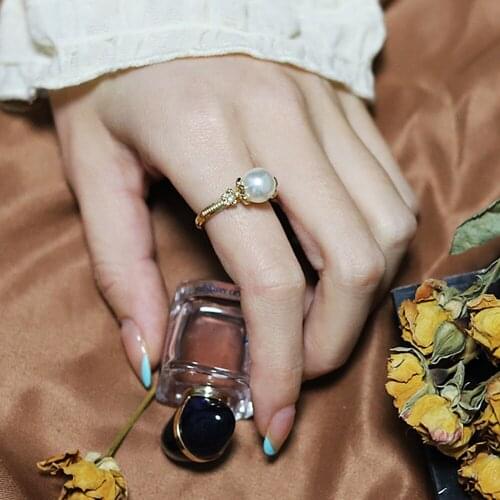 Metal Punk Temperament Jewelry Ring Pearl Women Ring High End Ladies Wear Matching Accessories Fashionable Popular Women Rings