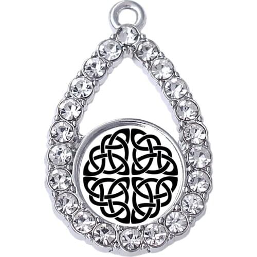 Classic nordic religious symbol irish celtic knot label rhinestone inlaid metal charm pendant customizable
