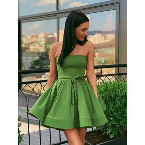 2020 Short Satin Strapless Homecoming Dresses Sleeveless Corset Back Graduation Dress Cocktail Dresses vestido de formatura