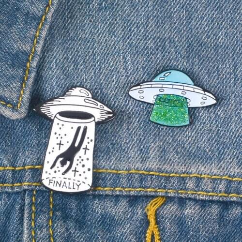 UFO Brooches Glitter Enamel Alien Lapel Pins Collar Botton Badges Jewelry Gifts For Clothing Hat Backpack