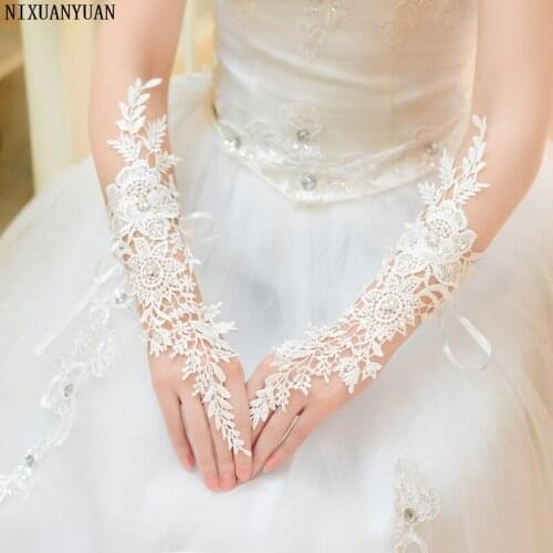 NIXUANYUAN Bride Lace Gloves the Wedding Gloves Luxury Diamond Cutout Lace Gloves Accessories