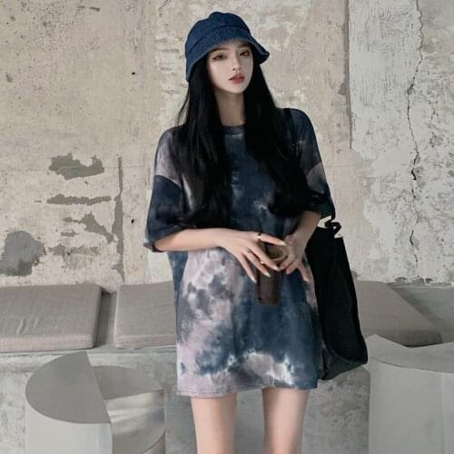 2021 New Open Back Design Short Sleeve T-shirt For Womens Spice Girl Tie Dye Loose Medium Length Summer New Smart Top