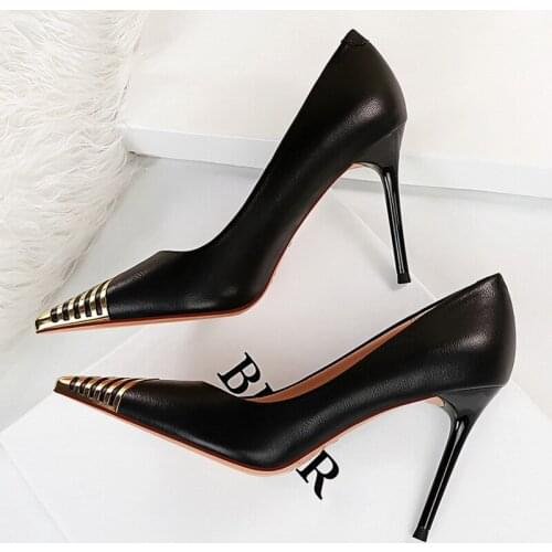 2021 Women Escarpins 9.5cm High Heels Plus Size Metal Toe Pumps Lady Fetish Heels Wedding Stripper Nightclub Designer Prom Shoes