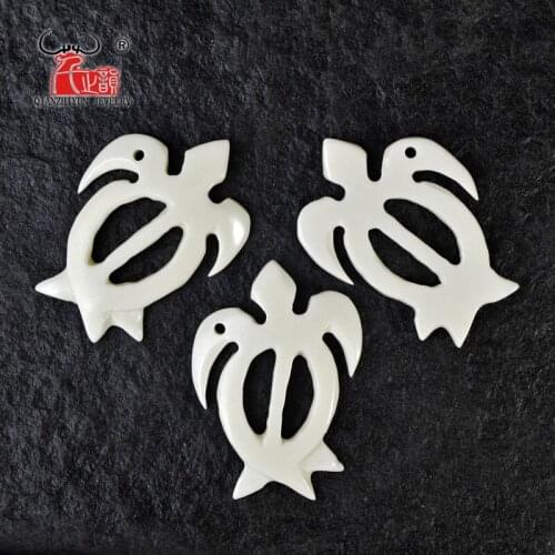 3PCS Handmade Carved Yak Bone TURTLE Pendant New Zealand Maori Style Bone white Beads DIY Jewelry Accessory 41mmX30mm