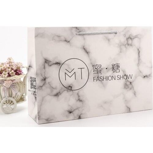 Custom Logo Print ivory velvet Gift Packaging bags suppliers,CMYK printing Paper Bag For Shopping --XP2109