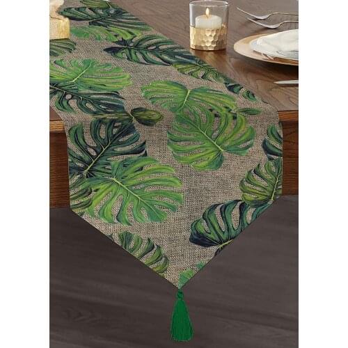 Realhomes Digital Printed Special Design Tasseled 40x150 cm Chenille Triangle Runner Leaf Pattern