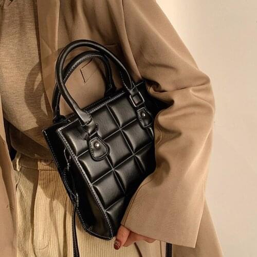 Luxury Brand Black Tote Bag 2021 Fashion New High-quality PU Leather Womens Designer Handbag Travel Shoulder Messenger Bag