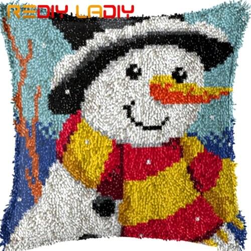 Latch Hook Cushion Snow Boy Scarf Pillow Case Printed Color Canvas Acrylic Yarn Latched Sofa Pillow Crochet Cushion Cover Kits