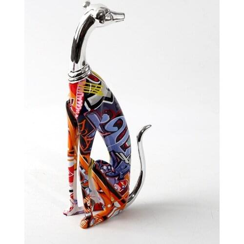 Creative Abstract Color Animal Squat Doberman Resin Crafts Home Study TV Cabinet Decorations Ornaments House Decoration