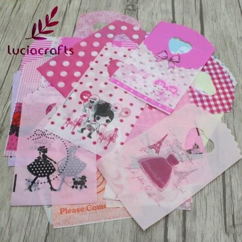 SALE! Lucia craft 25pcs/lot 9*15cm Random Pattern Shopping Bags Mini Plastic Gift Bags For Birthday Gift Package H1006
