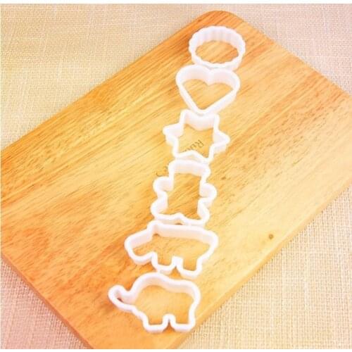 1Pcs Home DIY Fondant Pastry Decorating Baking Cooking Tools Cookie Cutters Fondant Cutter Plastic Corner Bio Shape Cookie Mold