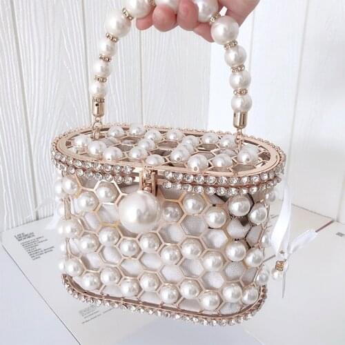 Hollow Out Pearl Flower Mini Bucket Handbag Womens Evening Clutch Bag Luxury Designer Diamond Beaded Wedding Clutch