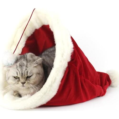 Chrismas Hat Cozy Pet Bed Lovely Warm Cave Nest Sleeping Puppy House Cat Net Supplies